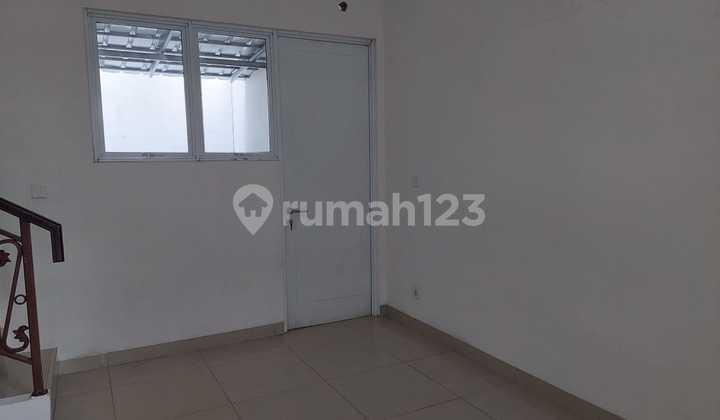 Rumah Bagus 2 Lantai Sudah SHM Cluster Laseine, Cakung, Jakarta Timur, 030&028 2