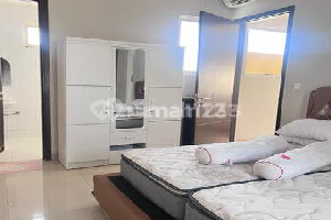 Dijual Rumah 2 Lantai Dengan Suasana Yang Nyaman Dan Aman, Dengan Fasilitas Yang Memadai Di Cluster North Mississippi, 028