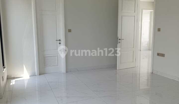 Disewakan Rumah Mewah Cluster Jasmia, Summarecon Crown Gading, Bekasi, 037 2