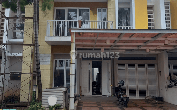 Dijual Rumah Asri di Cluster Sumarecon Bekasi  1