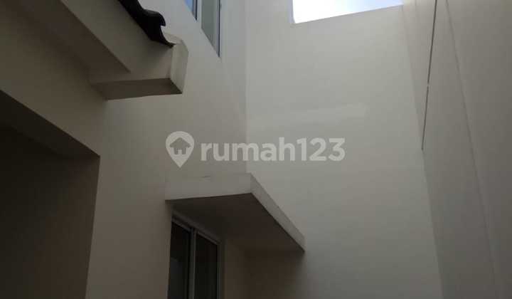Dijual Cepat Rumah 2 Lantai di Galaxy, Bekasi. 2