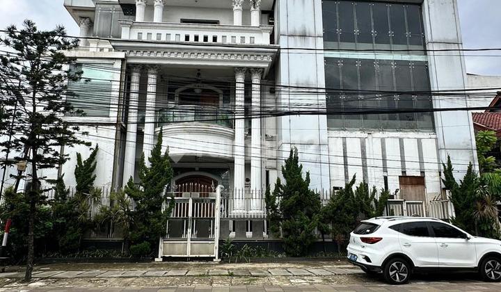 Dijual Cepat Gedung Kantor Dikawasan Jakarta Pusat 