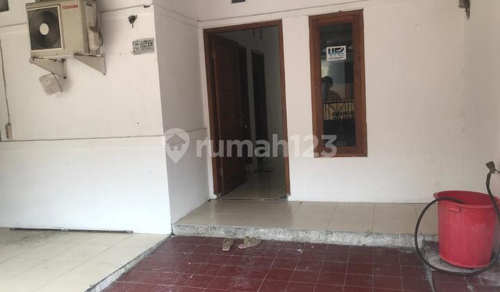 Rumah Strategis di Cikarang Lokasi Strategis
