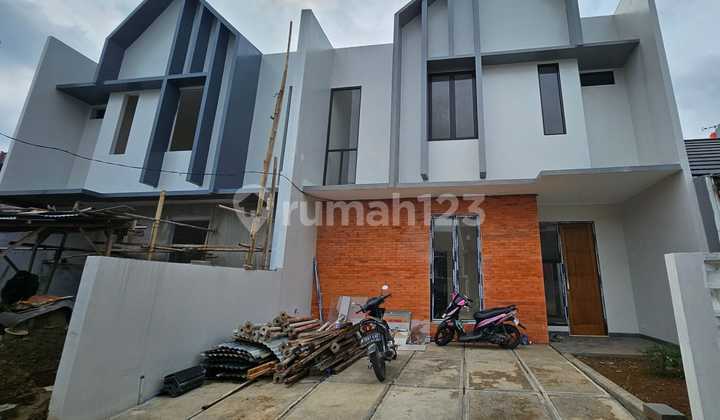 Quick Sale: Ready-to-Live House in North Bekasi Area