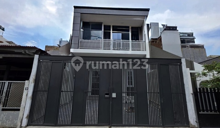 Rumah Baru 4 Kamar di Sunrise Garden Jakarta Barat