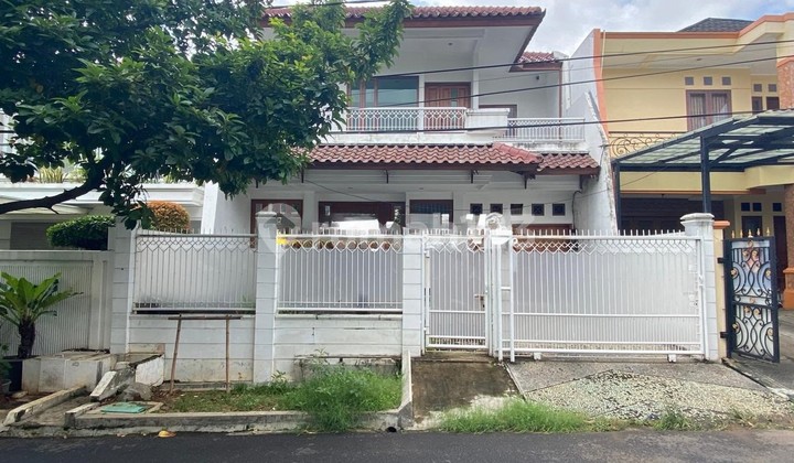 Rumah Modern Baru Renov di Alfa Indah, Jakarta Barat 2