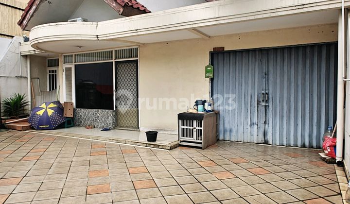Rumah Tua Hitung Tanah di Permata Buana, Jakarta Barat 2