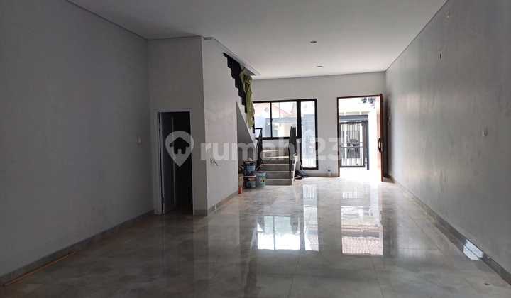 Rumah Baru Modern Siap Huni Di Meruya, Jakarta Barat 2