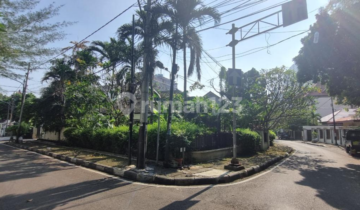 Rumah Di Zona Bisnis, Cikini, Jakpus 2