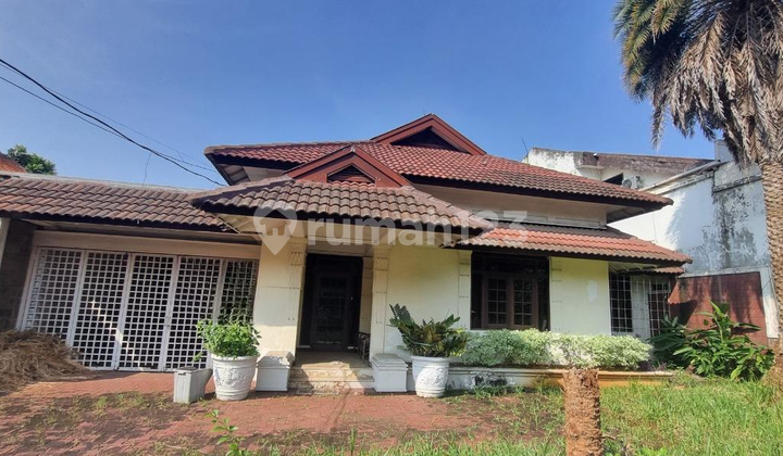 Charming Comfortable House in Menteng, Central Jakarta