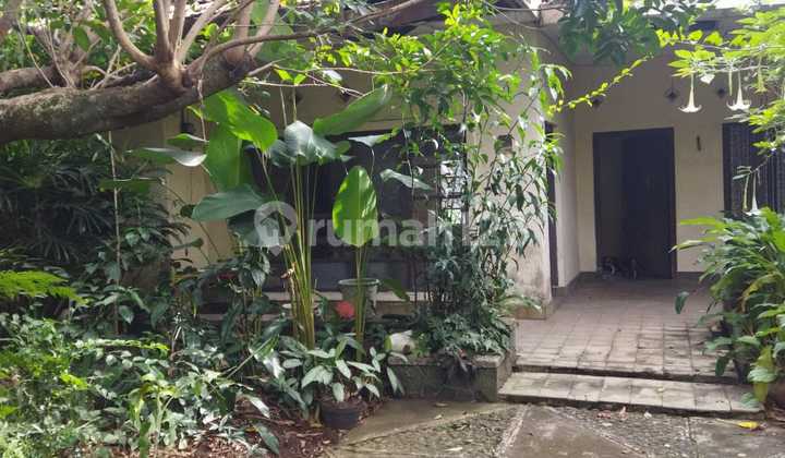 Rumah Luas Cocok untuk Usaha di Sayap Tamansari 2