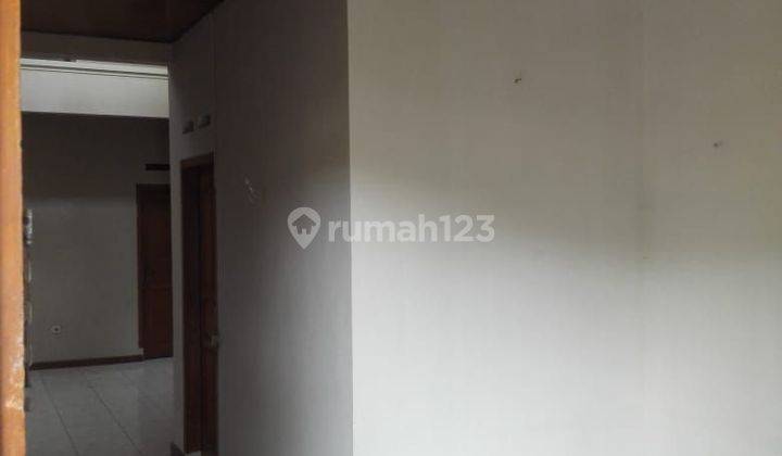 Rumah luas  homy 2 Lantai Bagus di Taman mutiara 2