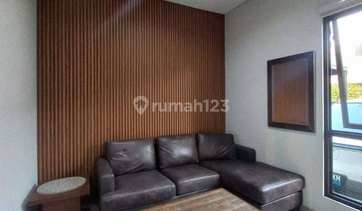 Rumah 2 Lantai Furnished Di Cluster Flora, Summarecon Bandung 1