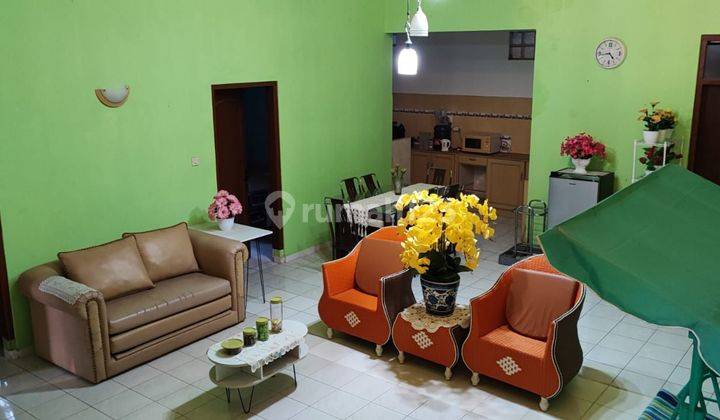 Rumah Disewakan Furnished Siap Huni  Di Sayap Dago 1