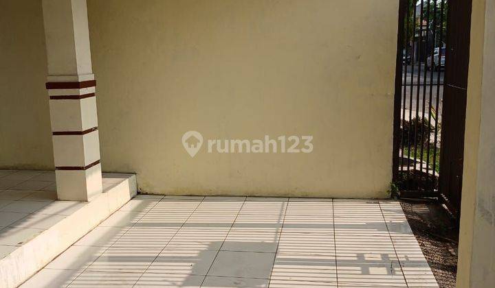 Rumah Disewakan  Cepat Di Taman Kopo  Indah 3 1