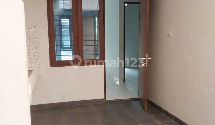 Cherryfield Ready-to-Occupy House, Buah Batu Extension 2