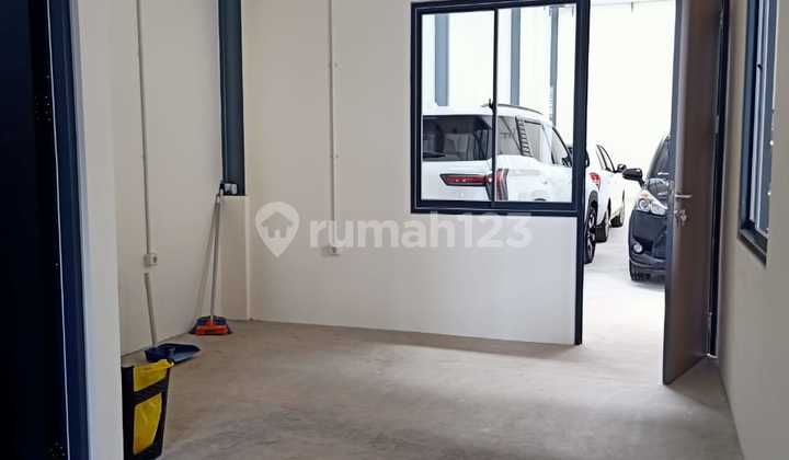 Gudang Baru Siap Pakai di Raya Katapang Soreang