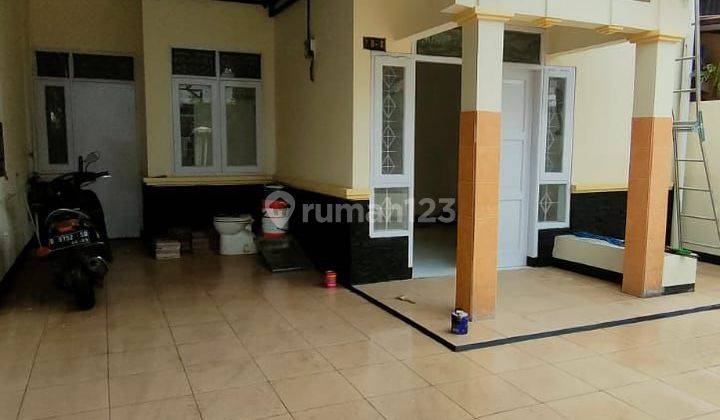 Rumah Luas Disewakan/Dijual Di Komplek Taman Burung, Cijerah 2