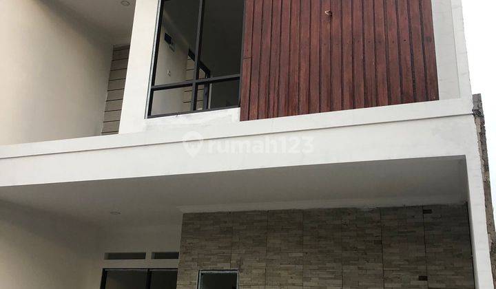 Cluster di Sukatani di Pinggr Jalan Raya Akses Dekat Tol Cisalak 2