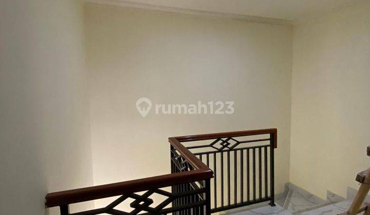 Hunian American House Cuma 10 Menit Pintu Tol Cibubur 9