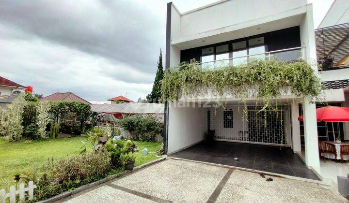 Rumah Villa Mewah Sersan Bajuri Setiabudi Bandung dkt Lembang Zoo 1