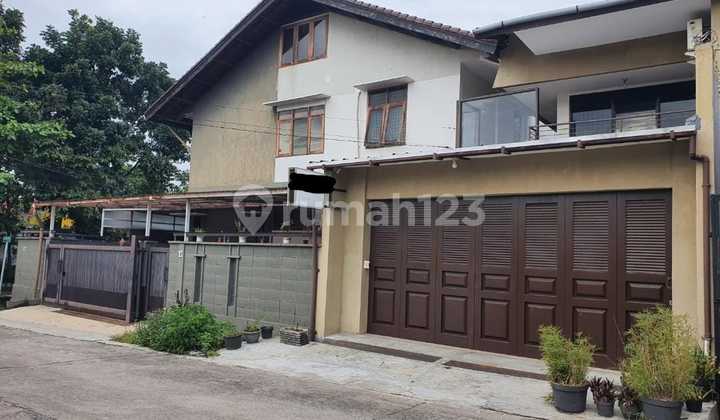 Rumah Mewah Strategis Area Cibiru Komplek Saluyu Bandung  1