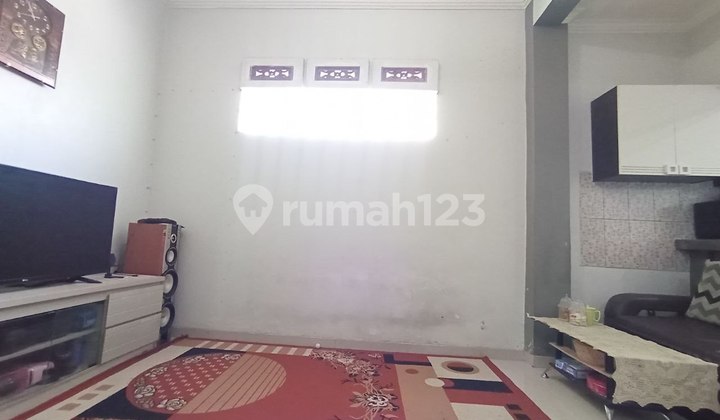 ruang keluarga rumah bagus terawat permata permai