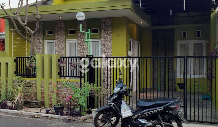 Dijual Rumah Keren di Jl Candi Penataran Timur Iii 2