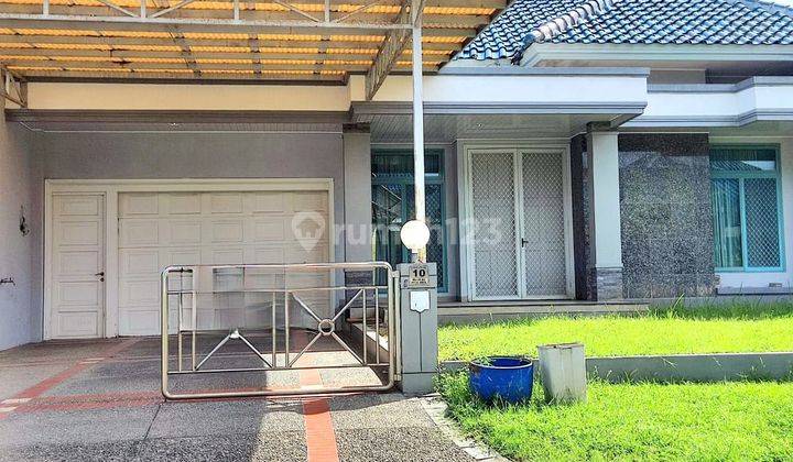 Disewakan Rumah di Jl. Grand Marina, Semarang 1