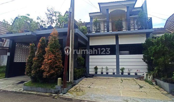 Rumah murah kolam renang Sentul city  2