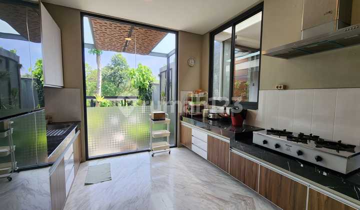 Rumah mewah cluster Sentul city  2