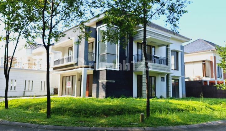 Dijual rumah hook view green area Sentul city Dijual rumah hook view green area Sentul city