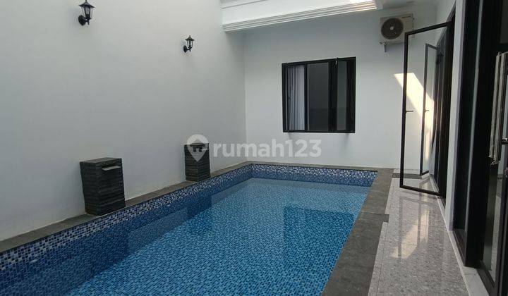 Dijual Rumah Baru Clasike Modern View' Gunung Kolam Renang Cluster Yunani Sentul City  1