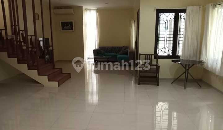 Rumah Hook Sertifkat Samping Taman Cluster Sentul City Bogor