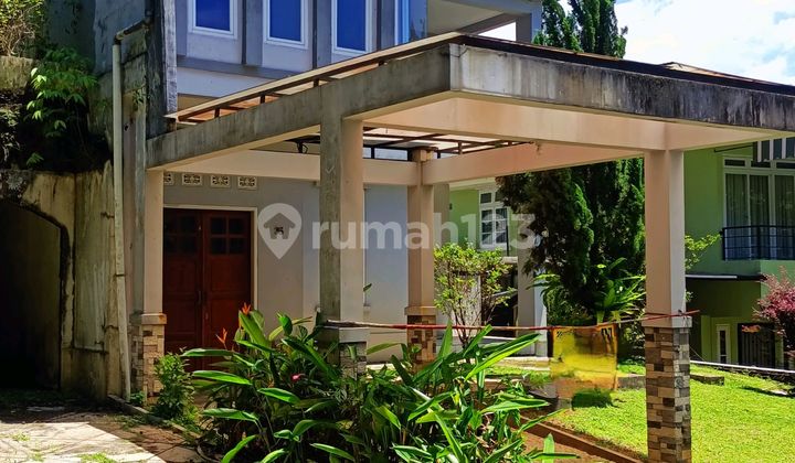 Dijual Rumah SHM Bgh Depan Green Area Sentul City