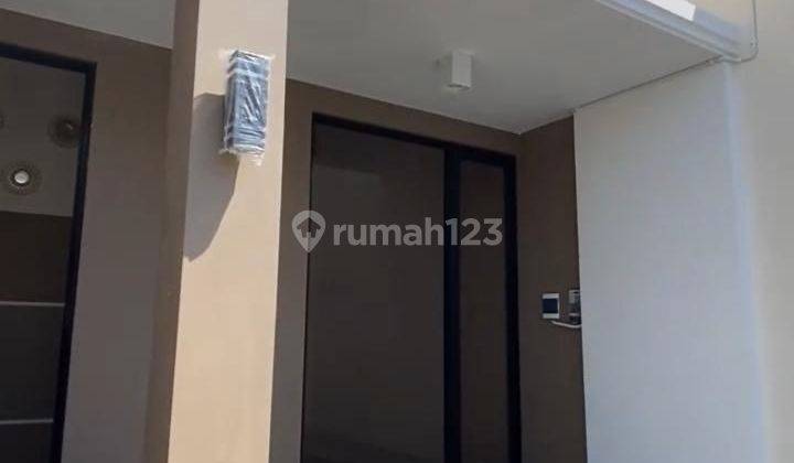 Rumah Baru di Rewwin Siap Huni Elegant Minimalis Modern 2 Lantai  1