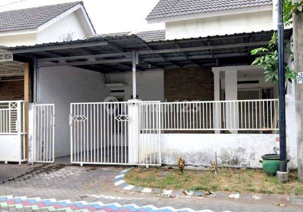 Rumah Siap Huni Strategis Puri Surya Jaya Valencia Garden Surabay 2