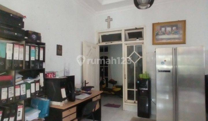 foto lainnya rumah di rungkut barata  modern