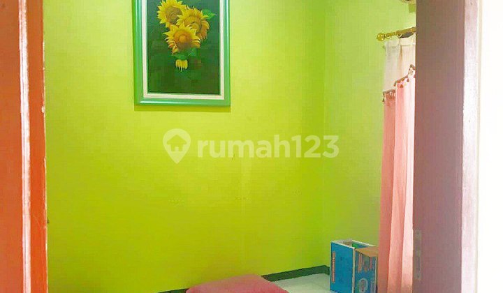 Rumah di Jambangan 2 lantai SHM dekat Al Hikmah Masjid Agung