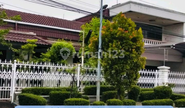 House in Raya Pondok Candra Hook with SHM, Land Calculation, Cheap
