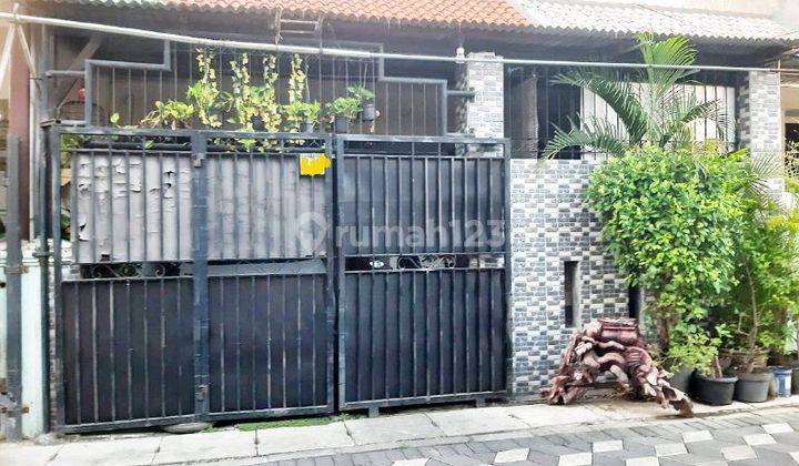 Rumah Bagus Siap Huni Lokasi Strategis di Ploso Timur Surabaya 1