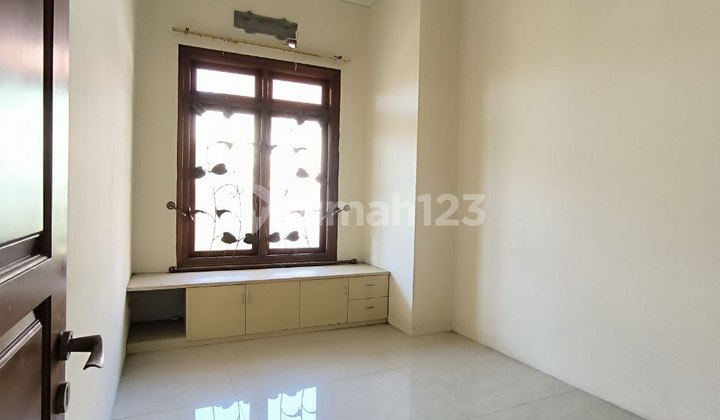 Rumah Murah di Gayungsari belakang Masjid Agung Siap Huni  2