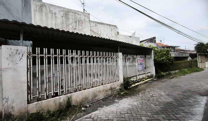 House in Lebo 200M from Raya Kenjeran with SHM, suitable for boarding house. 2