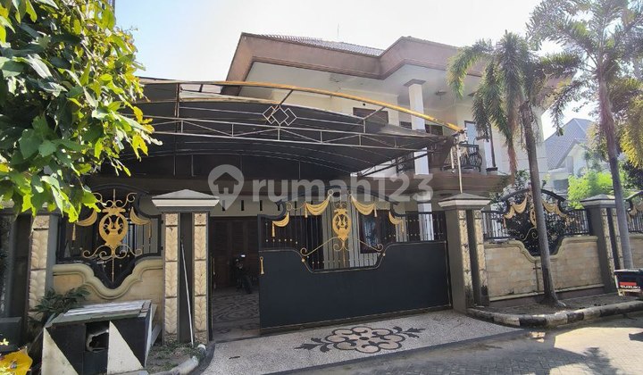 Rumah di Gayungsari Dekat Masjid Agung Surabaya 1