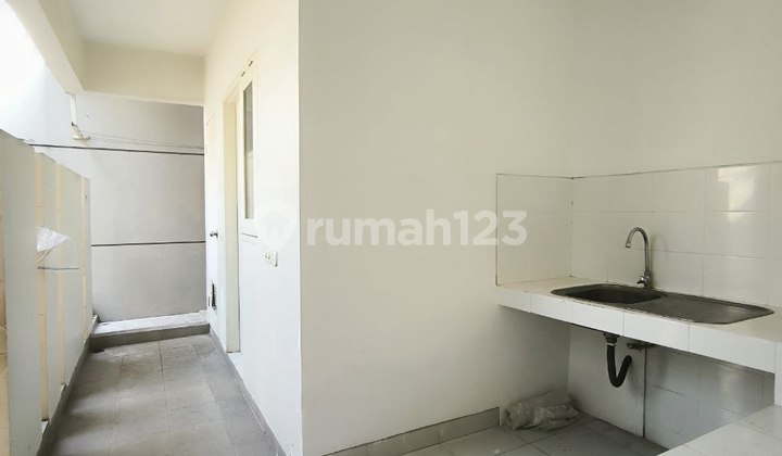 Kebraon Surabaya Rental House NICE Semi Furnished