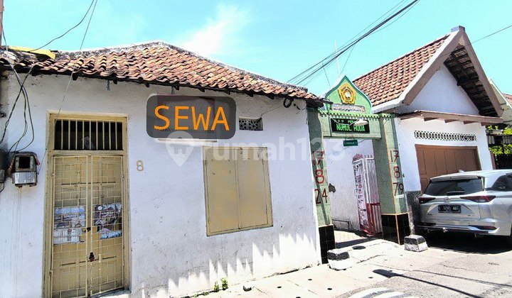 Disewakan Rumah Dekat Siola Bank Bi Tugu Pahlawanstrategis  1