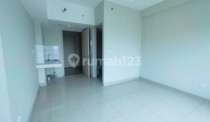 Apartemen The Springlake Summarecon Bekasi, Type Studio Include 1 AC, PPJB, di Lantai Tinggi 2