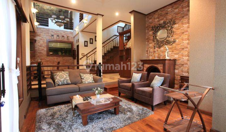 Dijual Rumah Luxury Di Setrasari Bandung Siap Pakai  2