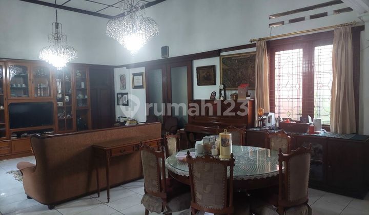 Jual Rumah Belanda Heritage Tipe C Sayap Dago Bandung  2