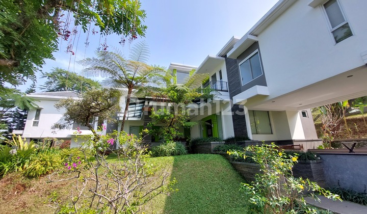 Beli Tanahnya , Bonus Rumah Mewah Dengan View Kota Bandung Yang Menawan Beli Tanahnya , Bonus Rumah Mewah Dengan View Kota Bandung Yang Menawan